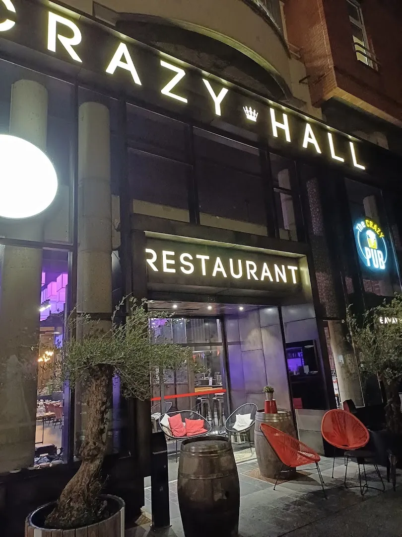 Crazy pub